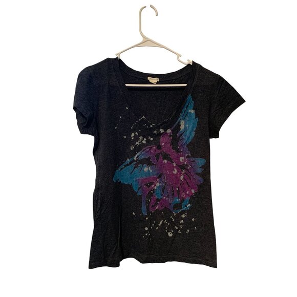 Maurices Womens Size Large Short Sleeve VNeck Pullover Tshirt Tee Graphic Butter - Picture 1 of 3